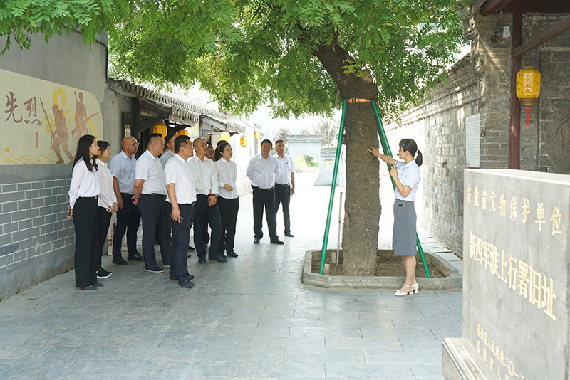 公司黨支部組織黨員到龍亢新四軍淮上行署舊址參觀學習