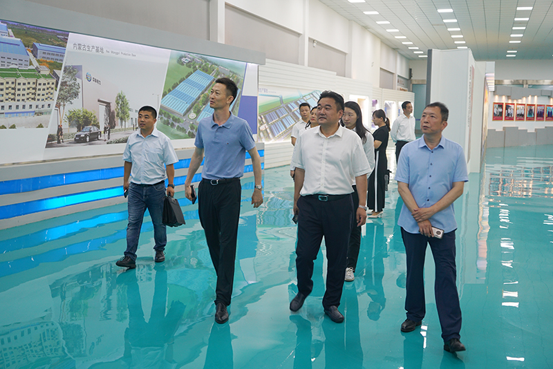 德州市投資促進局、六和電力領導一行到蜀泰新能源考察