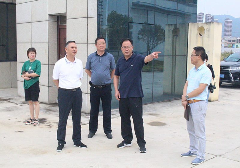 獨山縣委書記猶永凱等領導一行到公司視察