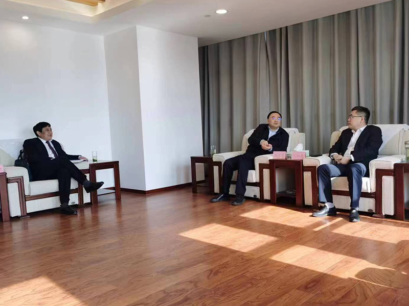 堅定信心     放心發展 